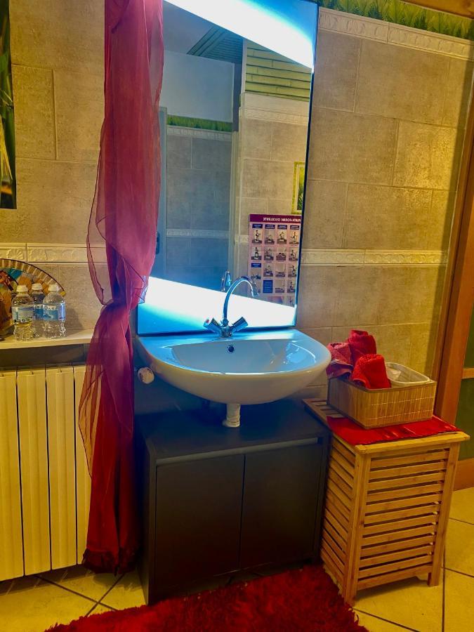 Suite Spa Acces Autonome Beaucaire  Εξωτερικό φωτογραφία