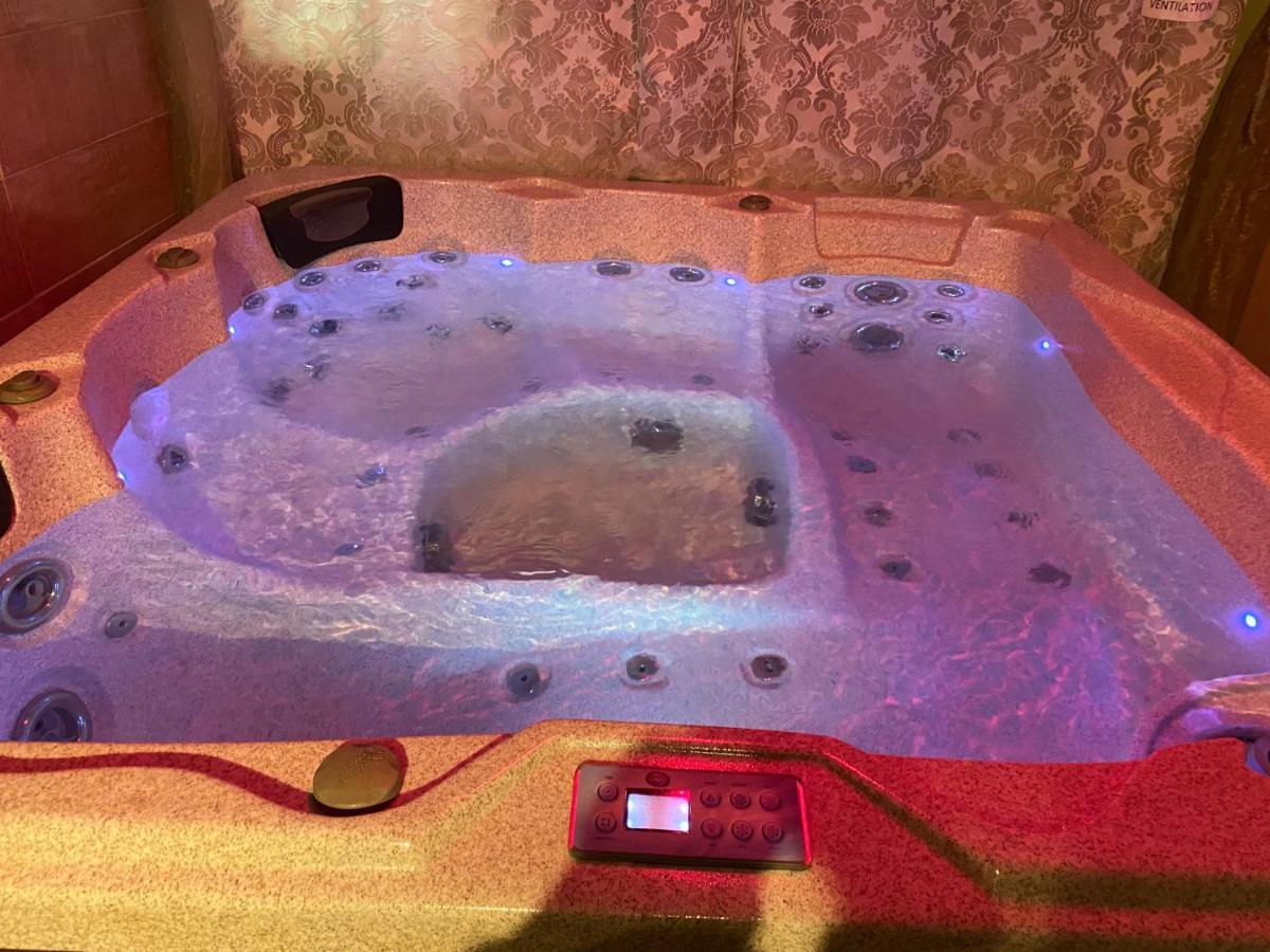 Suite Spa Acces Autonome Beaucaire  Εξωτερικό φωτογραφία